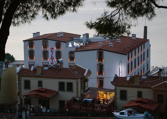 Bacacan 4* Айвалык